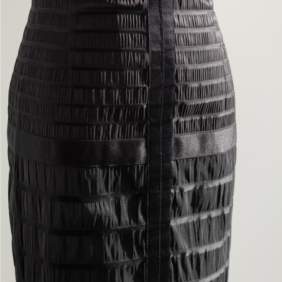 Chanel Vintage Fall/Winter 1992 Black Lesage Ribbon Silk Bodycon Midi Dress - Picture 8 of 16